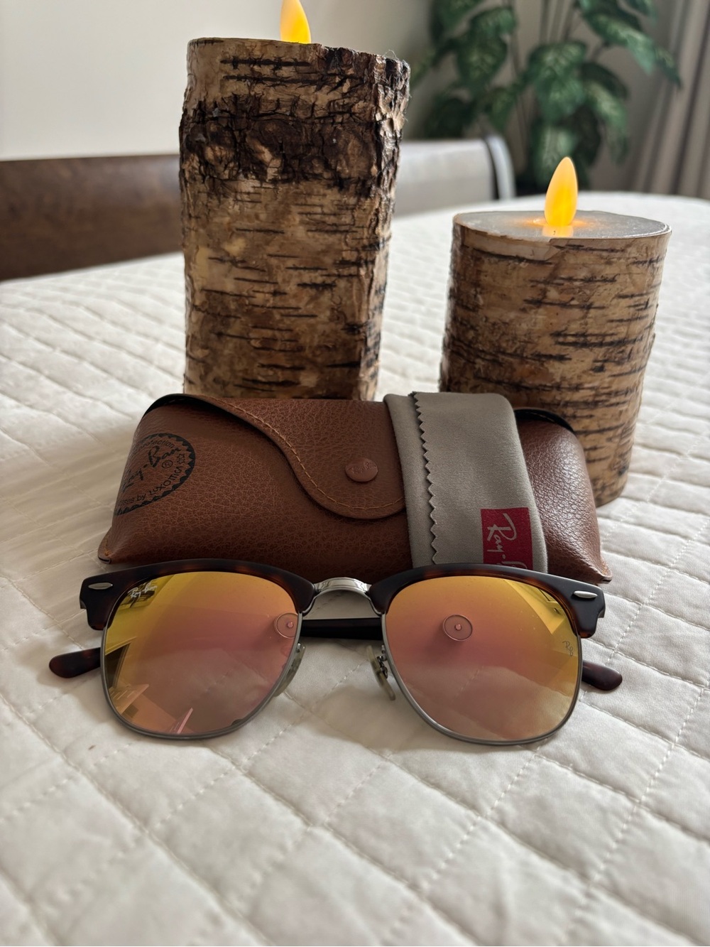 Ray-Ban Clubmaster Sunglasses with brown Frame and Gold/Rose gradient Lenses